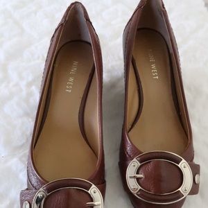 NINE WEST | Brown Wedged Heel